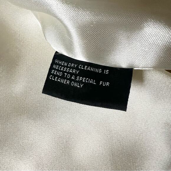 Wilsons Leather Maxima Women’s Collared Zip Up White Rabbit Fur Bomber Jacket M - Picture 5 of 8